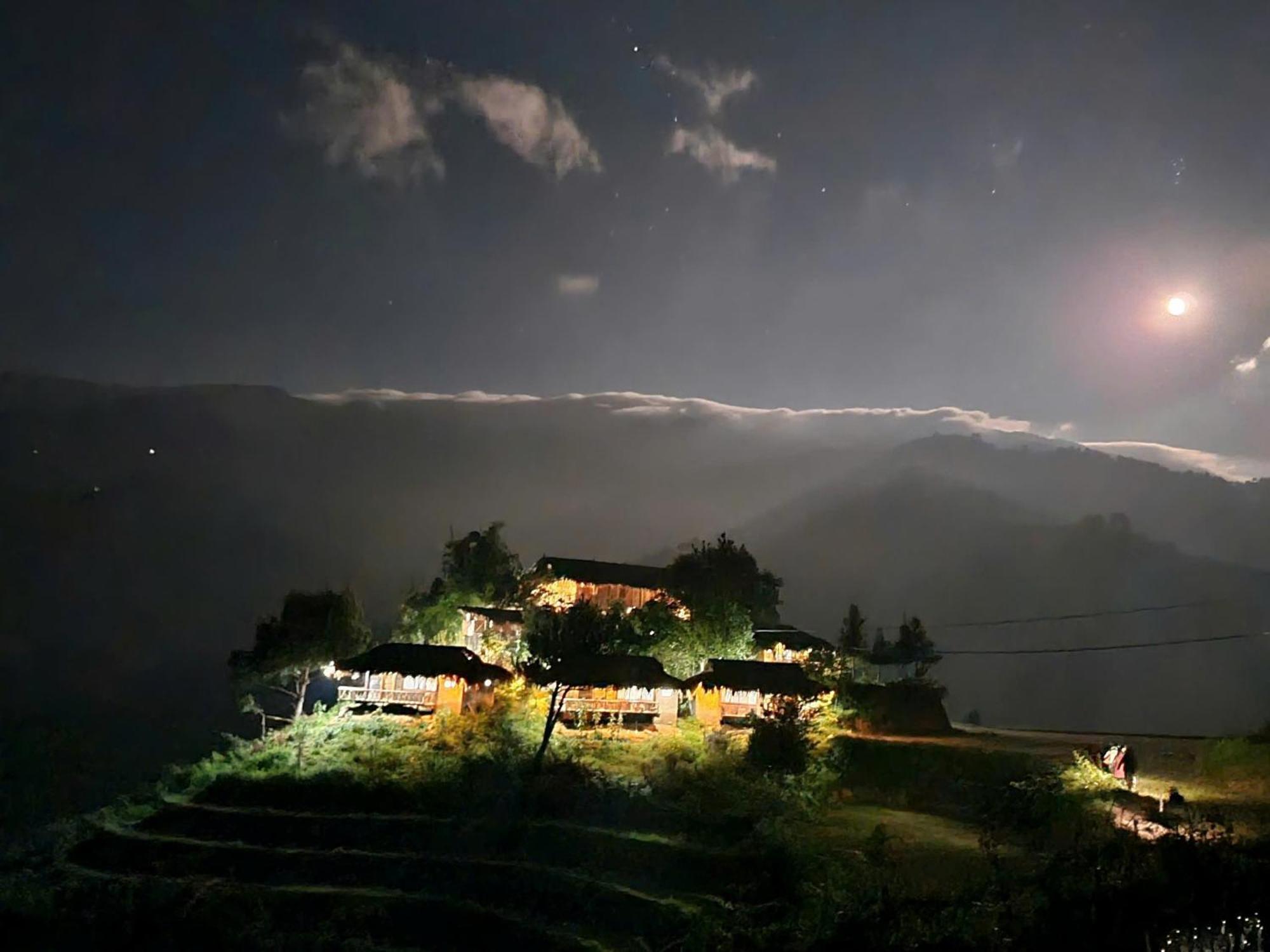 Hello Mu Cang Chai Homestay & Tours ภายนอก รูปภาพ